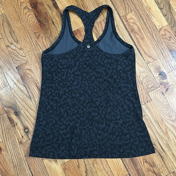 Lululemon leopard tank - Picture 2 of 3